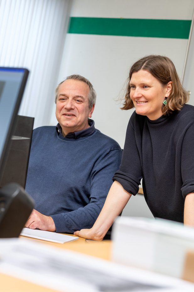besprechung, projektmeeting im büro