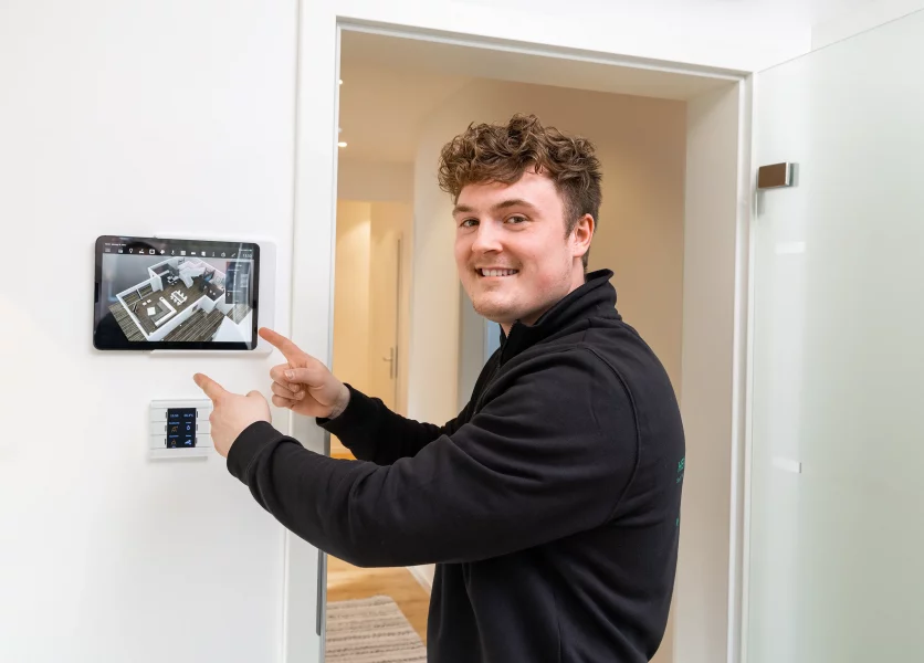 smart home, beleuchtung, temperaturregelung, elektrotechnik, tablet, osnabrück